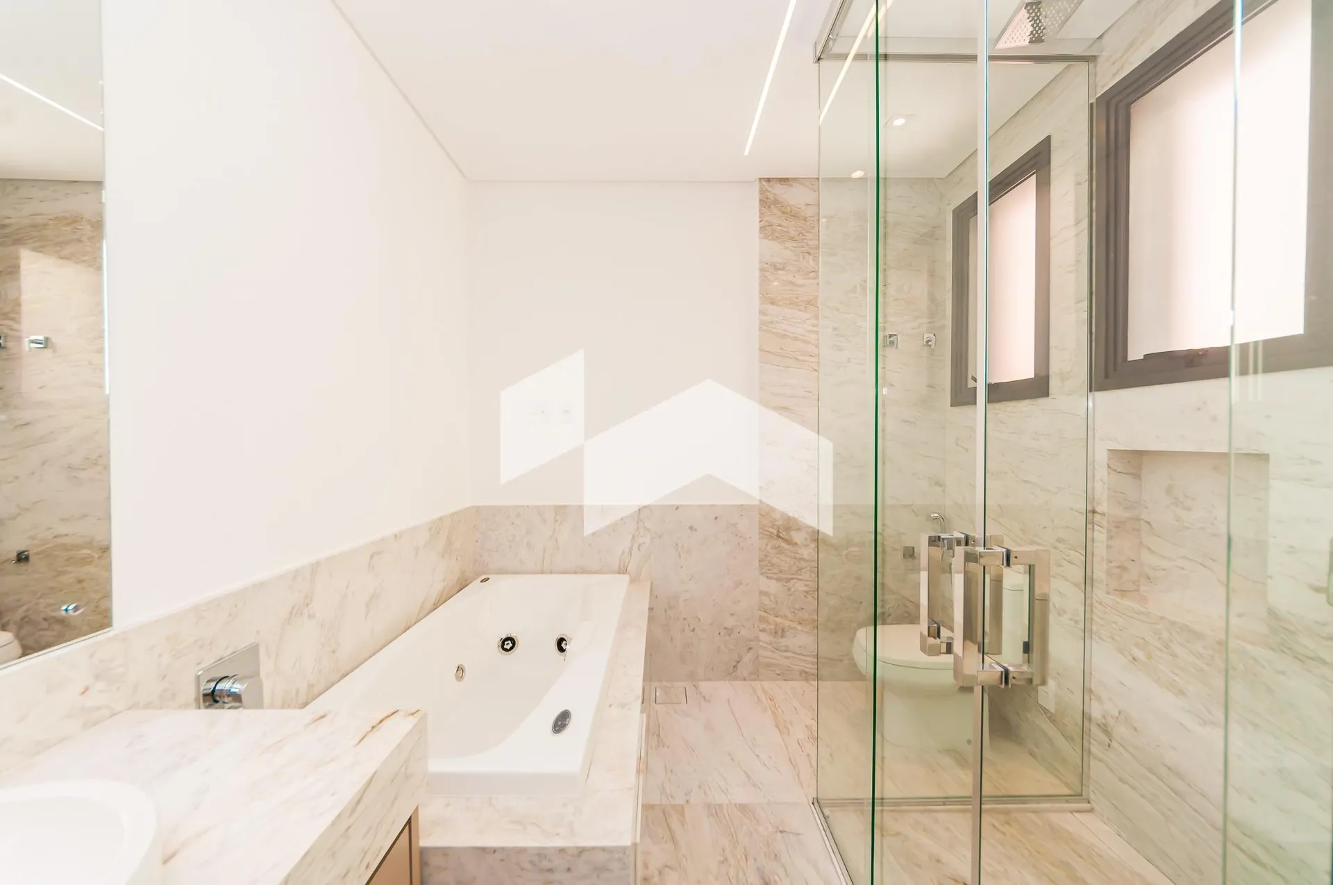 3-suite apartment with 227 m² and 3 parking spaces — photo 26