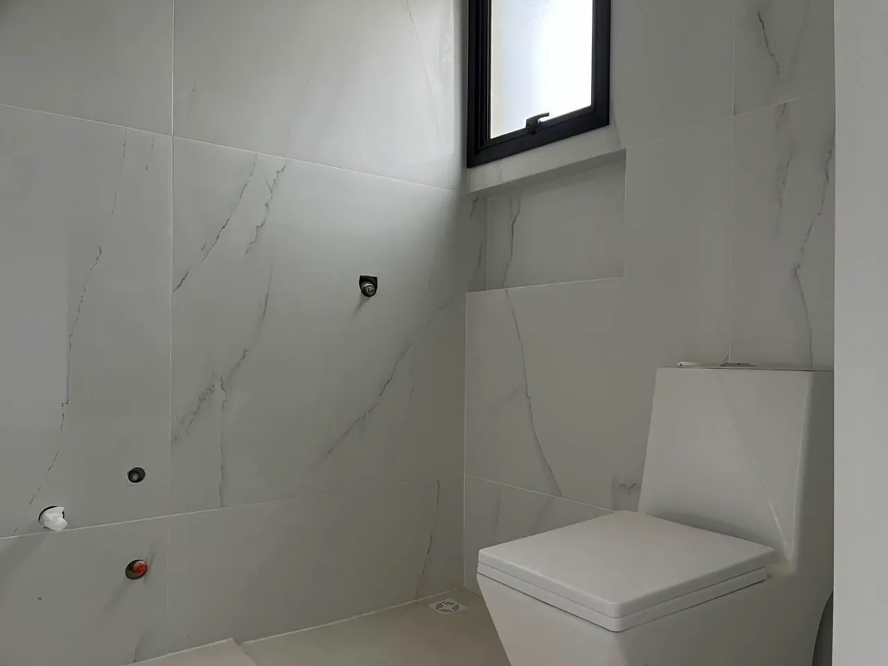 3-bedroom apartment in a building with a sauna — photo 13