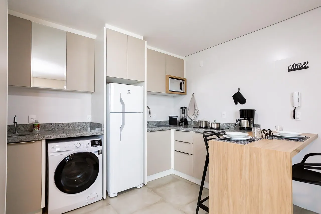 Furnished studio 22 m² with an en-suite bathroom — photo 3