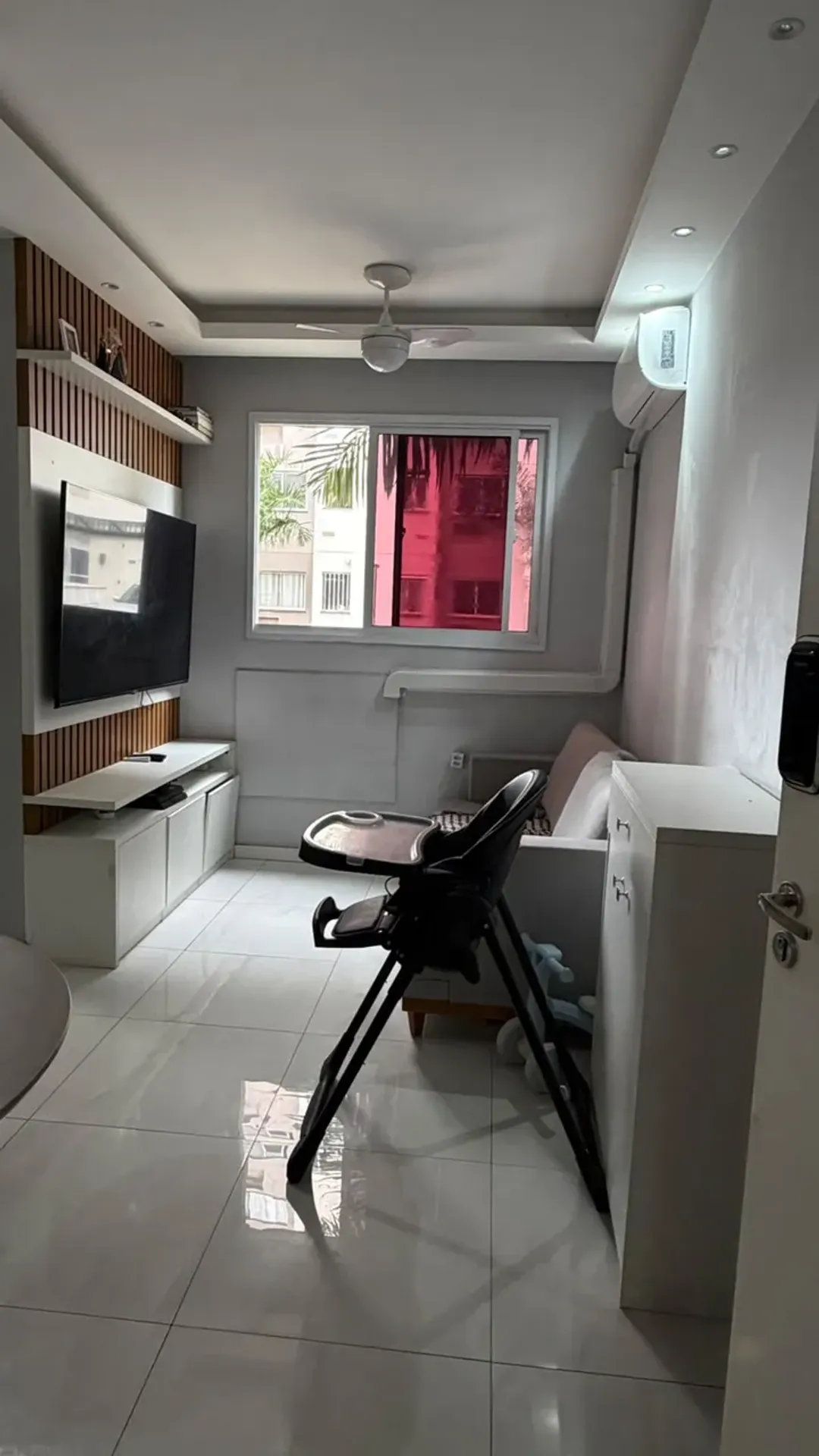Furnished 1-bedroom apartment with a private garden — photo 6