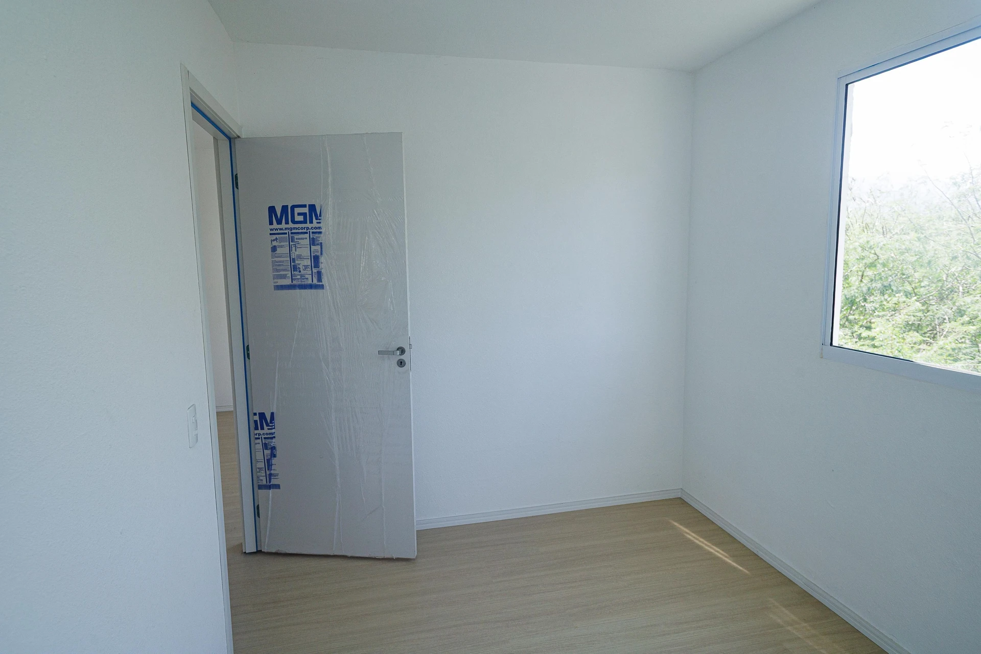 Unfurnished apartment with 2 bedrooms and 1 bathroom — photo 20