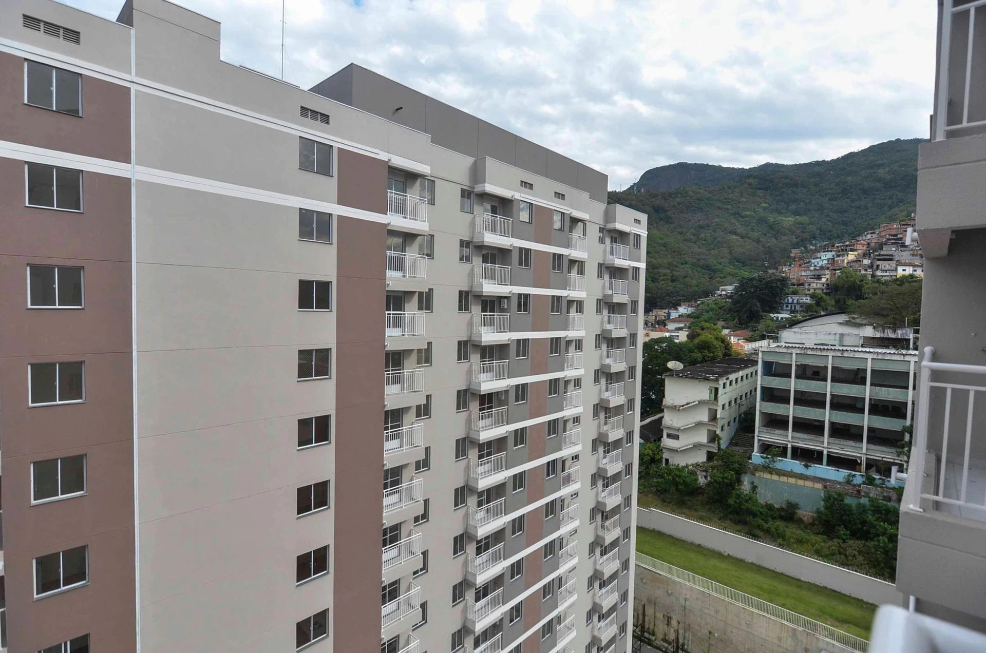 Apartamento de 2 quartos em condomínio com academia — photo 26