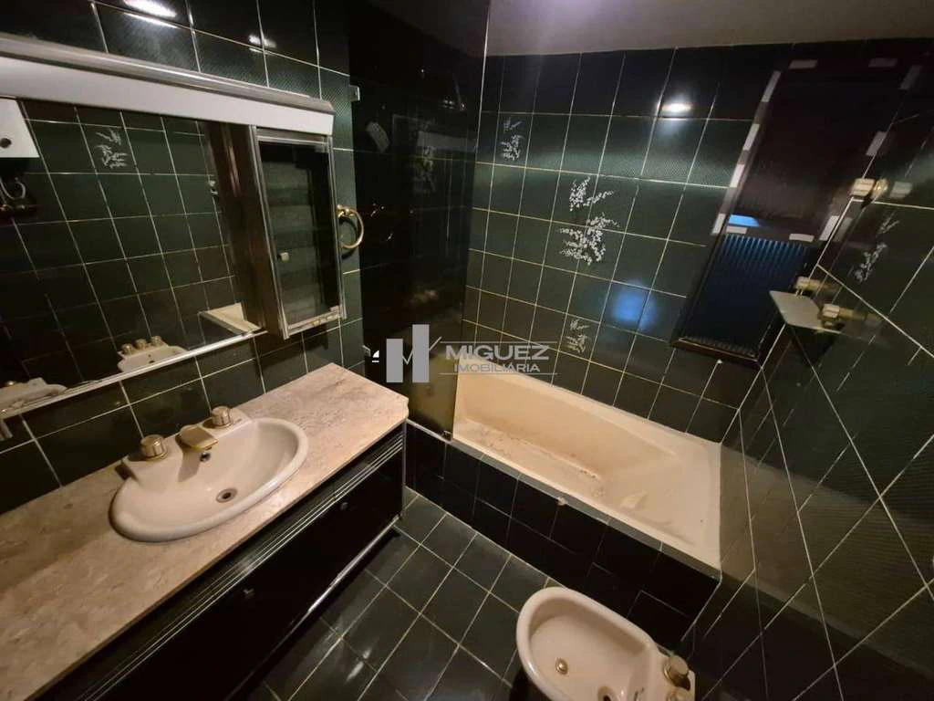 Rental apartment with 4 bedrooms and 1 en-suite 124 m² — photo 2