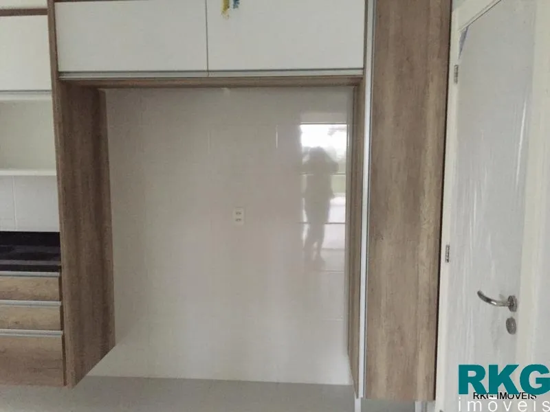 Apartment, 170 m², with a glass-enclosed balcony — photo 24