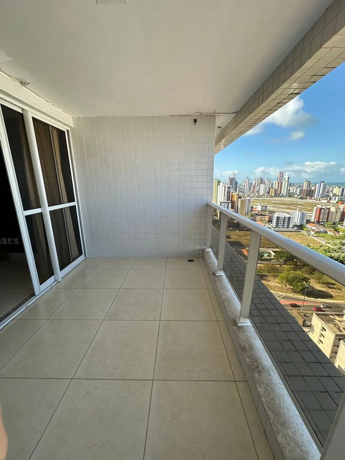 Apartamento mobiliado em condomínio com academia — photo 20