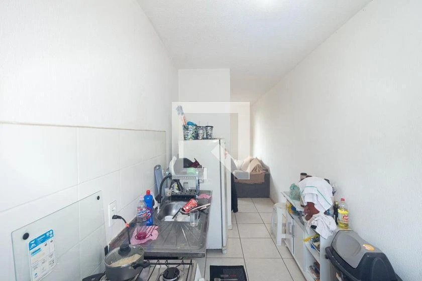 2-bedroom apartment in a building with a pool — photo 24