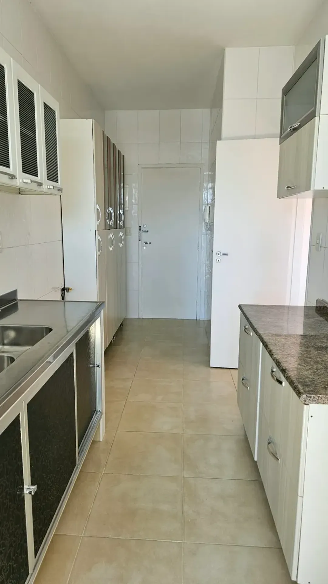 Apartamento com piso de madeira ou laminado, Tijuca — photo 11