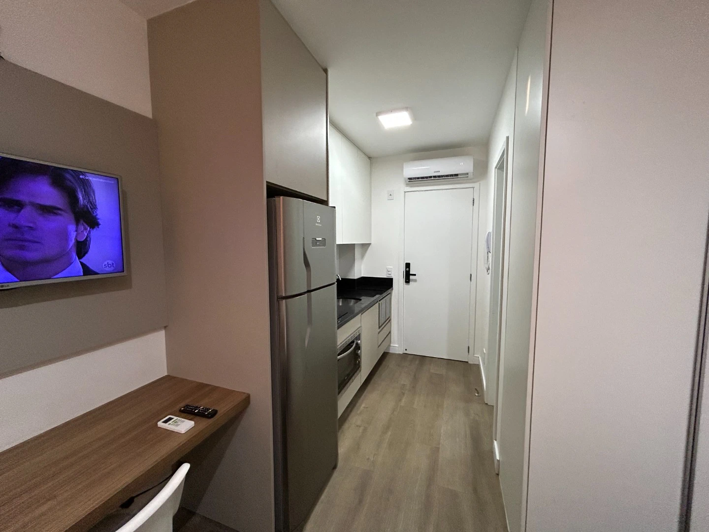 Furnished studio, 20 m², with a dryer — photo 16