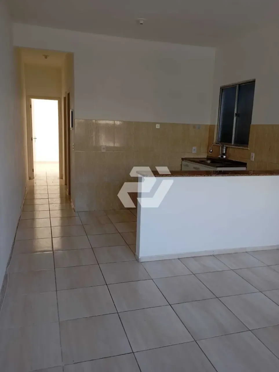 2-bedroom apartment with a balcony and 1 parking space — photo 3