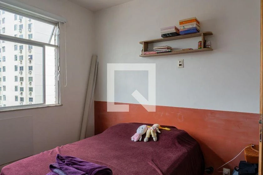Furnished apartment with 4 bedrooms and 200 m² — photo 28