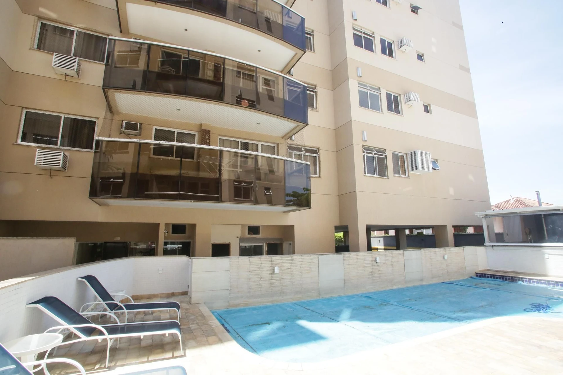 Apartamento mobiliado: 4 quartos, 4 banheiros e 2 vagas — photo 68