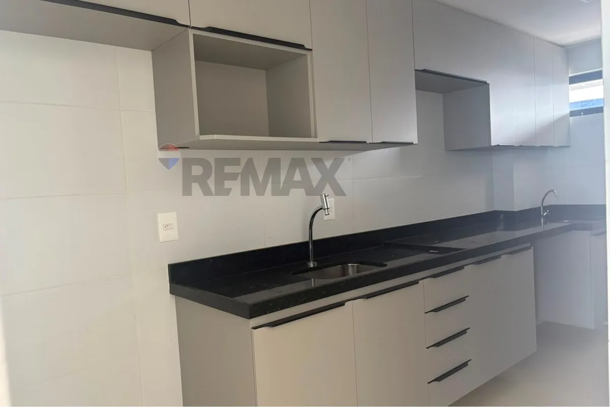 52 m² apartment with 2 bedrooms, 1 en-suite and 1 parking — photo 15