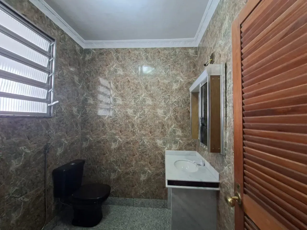 2-bedroom apartment with 1 parking space and 2 bathrooms — photo 7