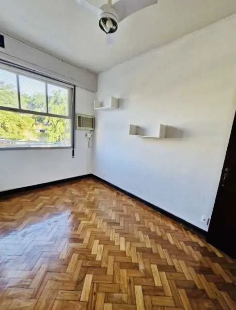 Apartamento de 2 quartos com banheira, Glória — photo 13