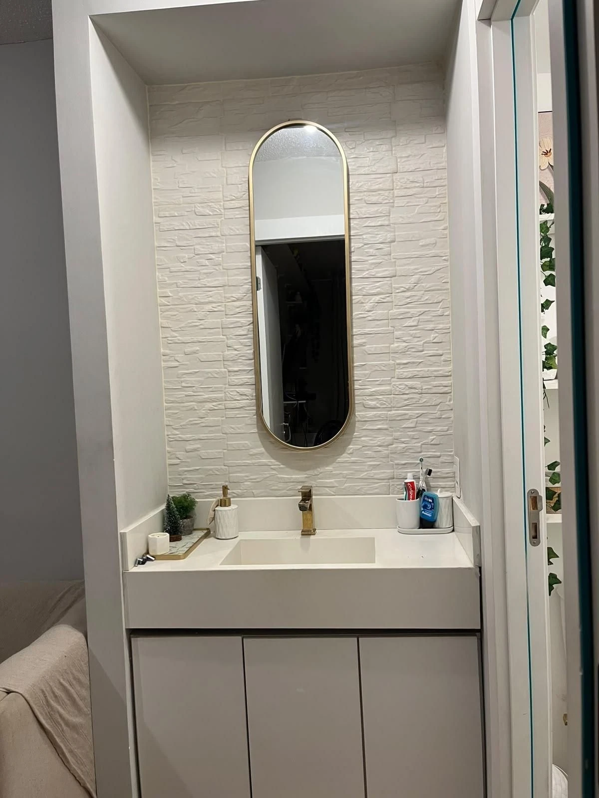 2-bedroom apartment in a building with a gym — photo 6