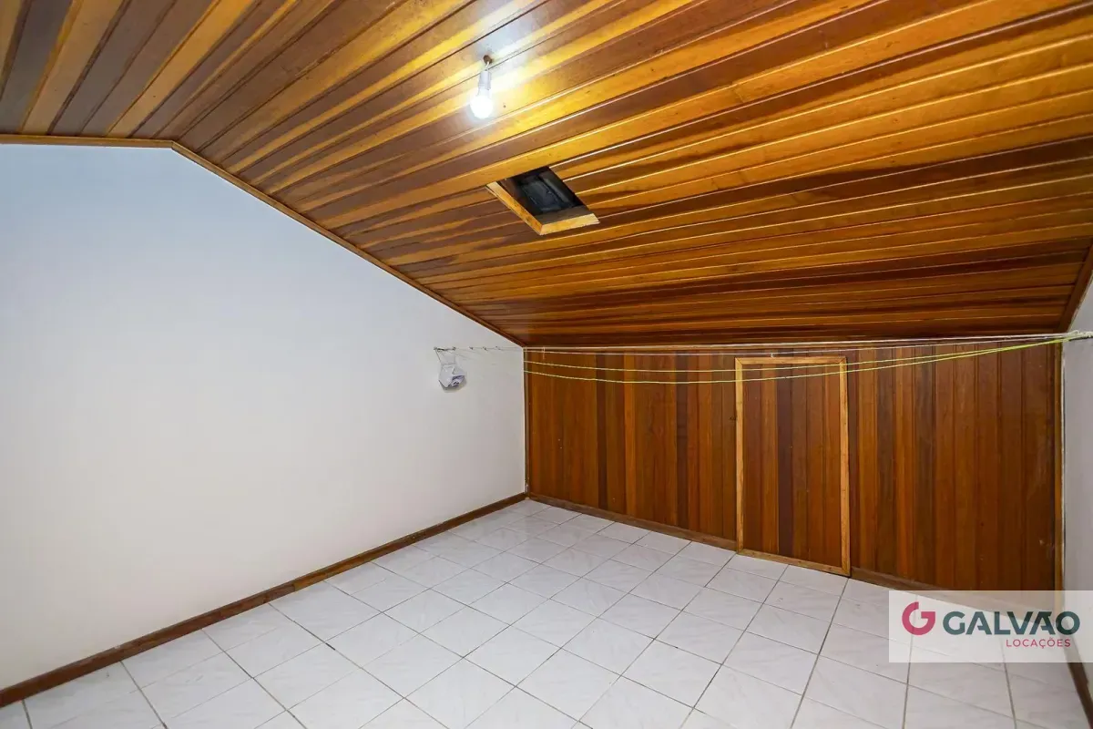 Furnished townhouse of 182 m² with 3 bedrooms and suite — photo 25