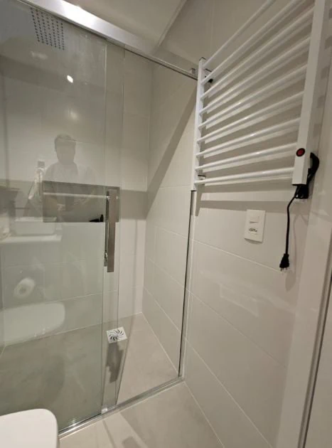 Furnished 35 m² studio with covered parking space — photo 24