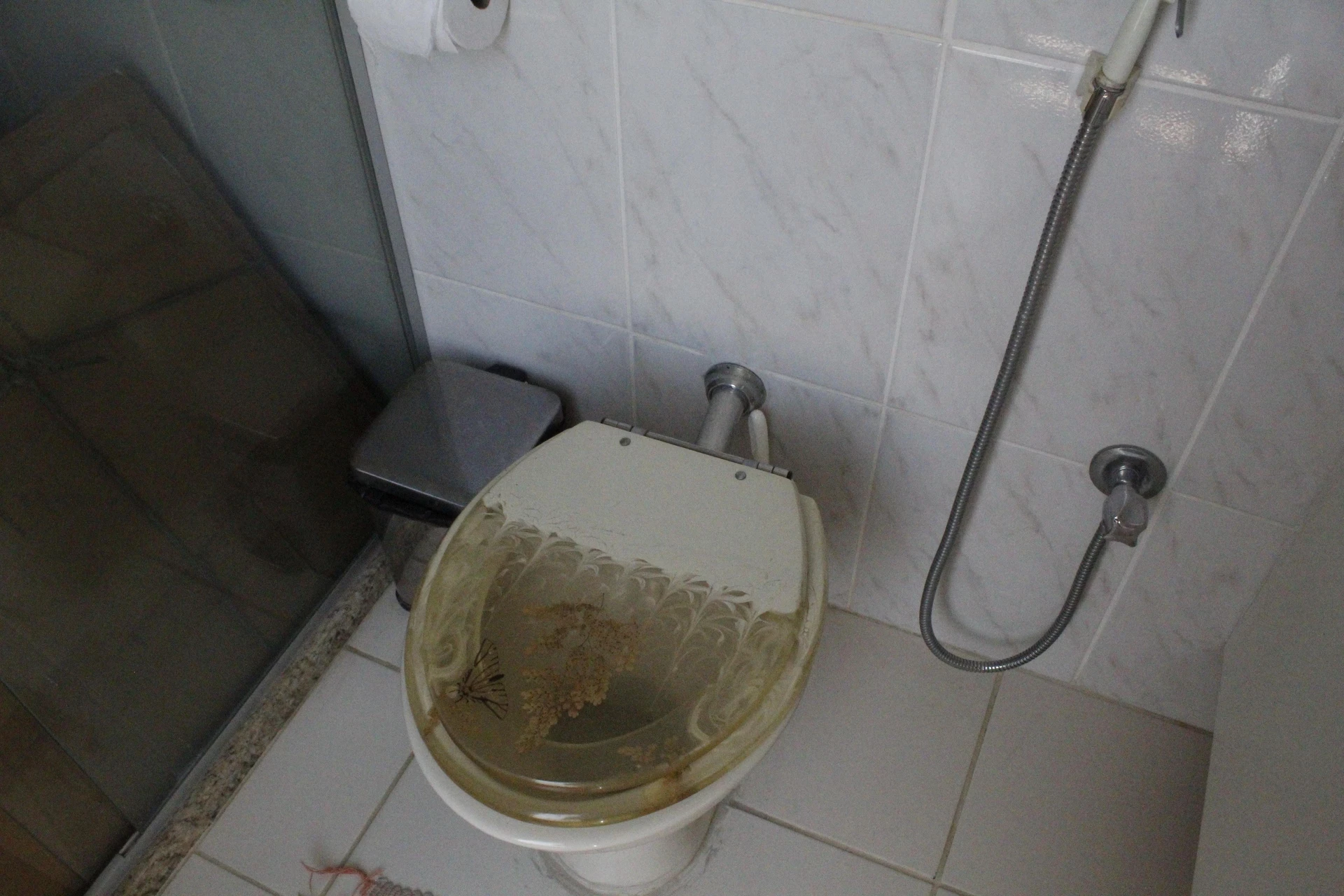 Furnished apartment with 3 bedrooms and 3 bathrooms — photo 57