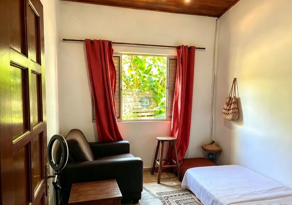 Garden in a 4-bedroom house, 180 m² — photo 12