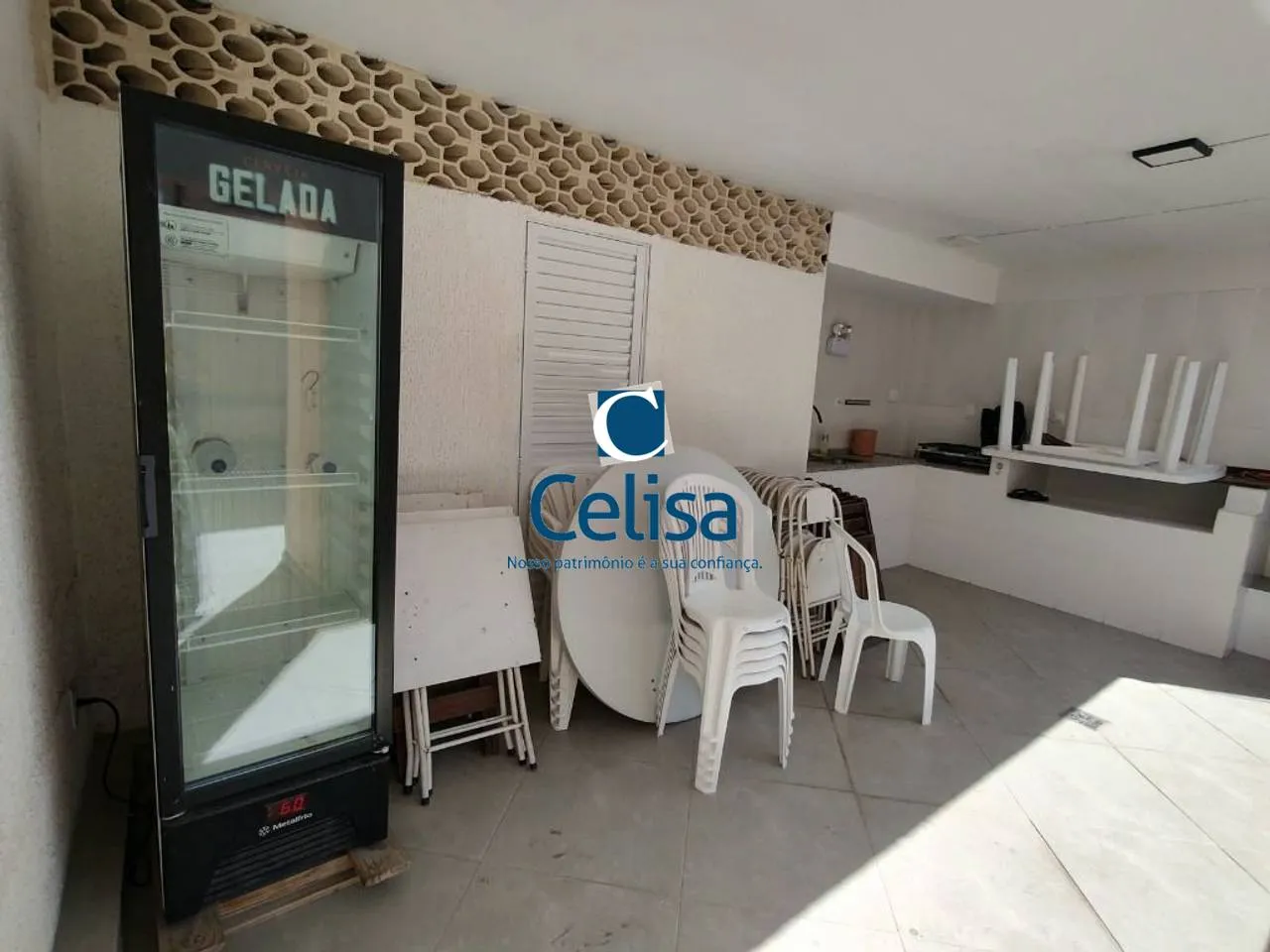68 m² apartment with 2 bedrooms and 1 parking spot — photo 38