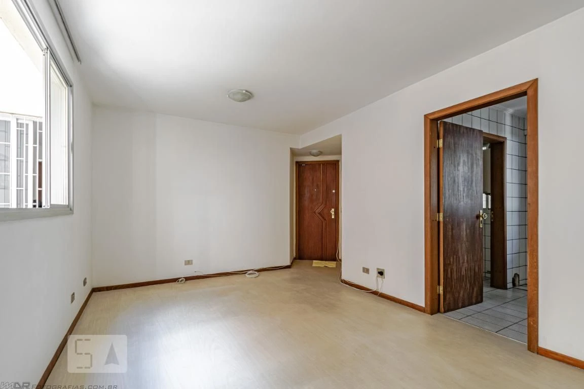 Квартира: 2 спальни, 1 со своей ванной, 76 м², Куритиба — photo 14