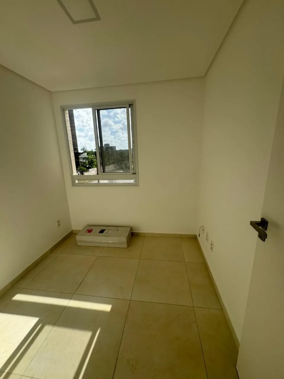 Балкон с грилем и 3 спальни: квартира 79 м² — photo 12