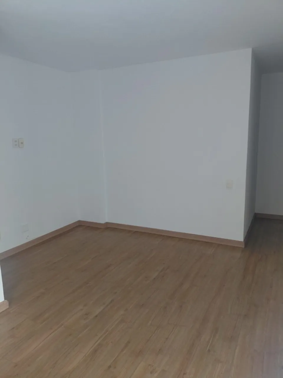 Apartment, 55 m², with wood or laminate floors — photo 10
