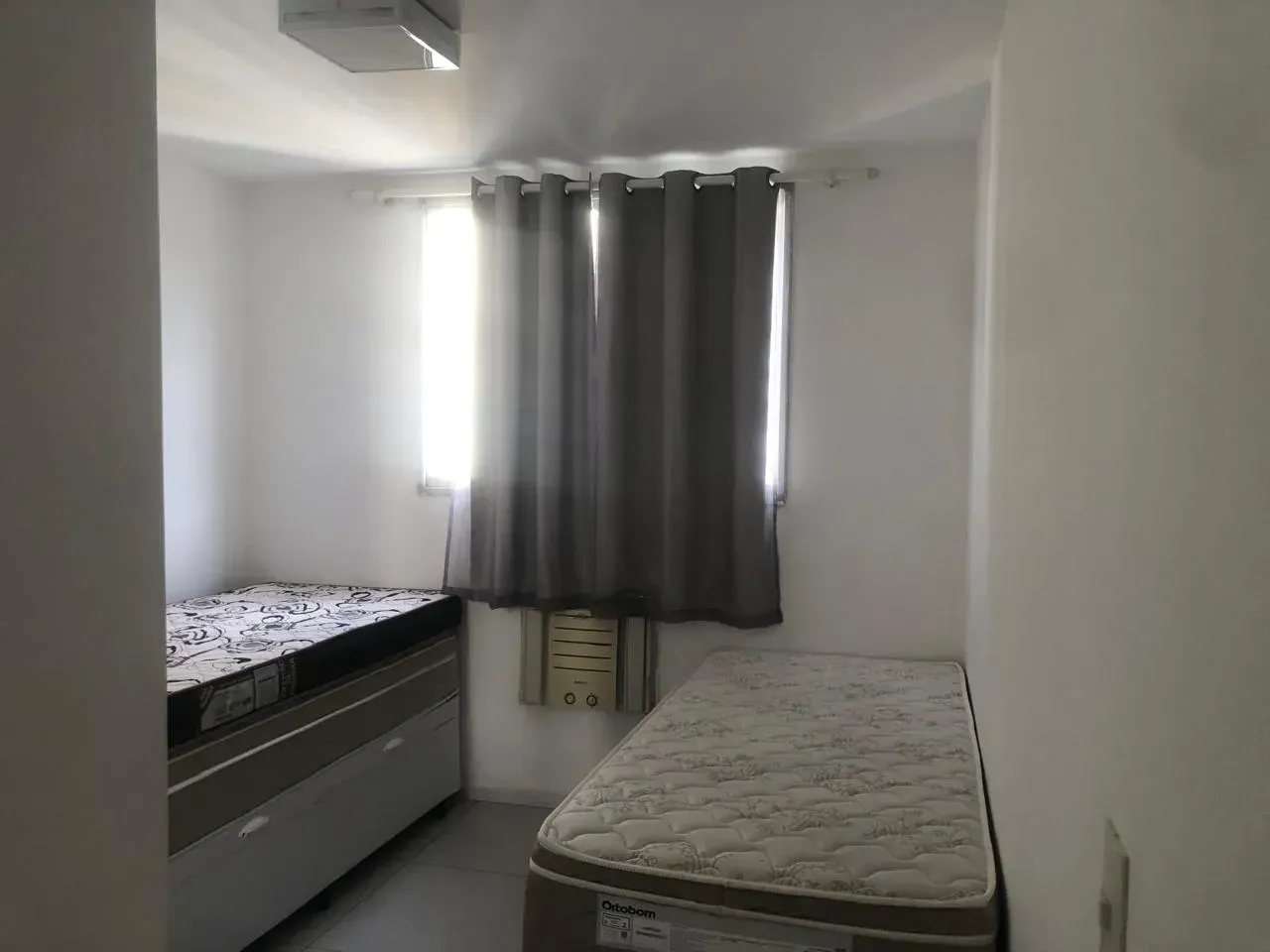 Apartamento mobiliado com 2 quartos e varanda — photo 2