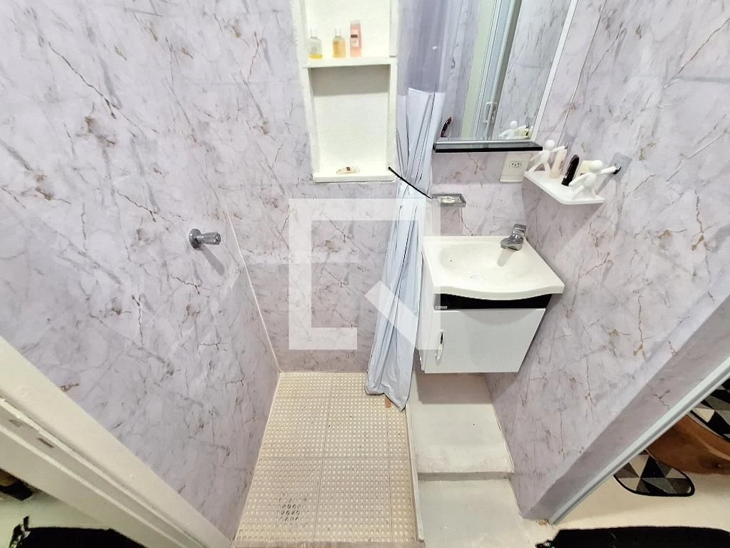 Furnished 1-bedroom apartment with 1 bathroom, no parking — photo 25