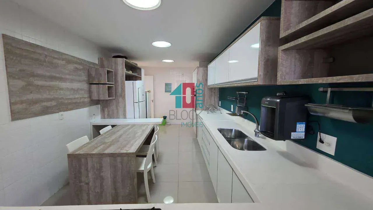 Мебльована квартира з 3 спальнями та 5 ванними — photo 19