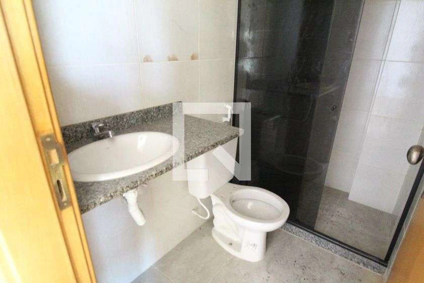2-bedroom apartment with 2 bathrooms and 54 m² — photo 2