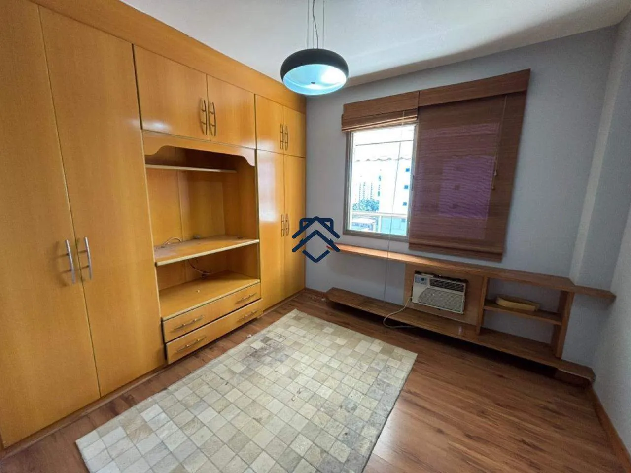 4-bedroom apartment with 2 enclosed balconies — photo 9