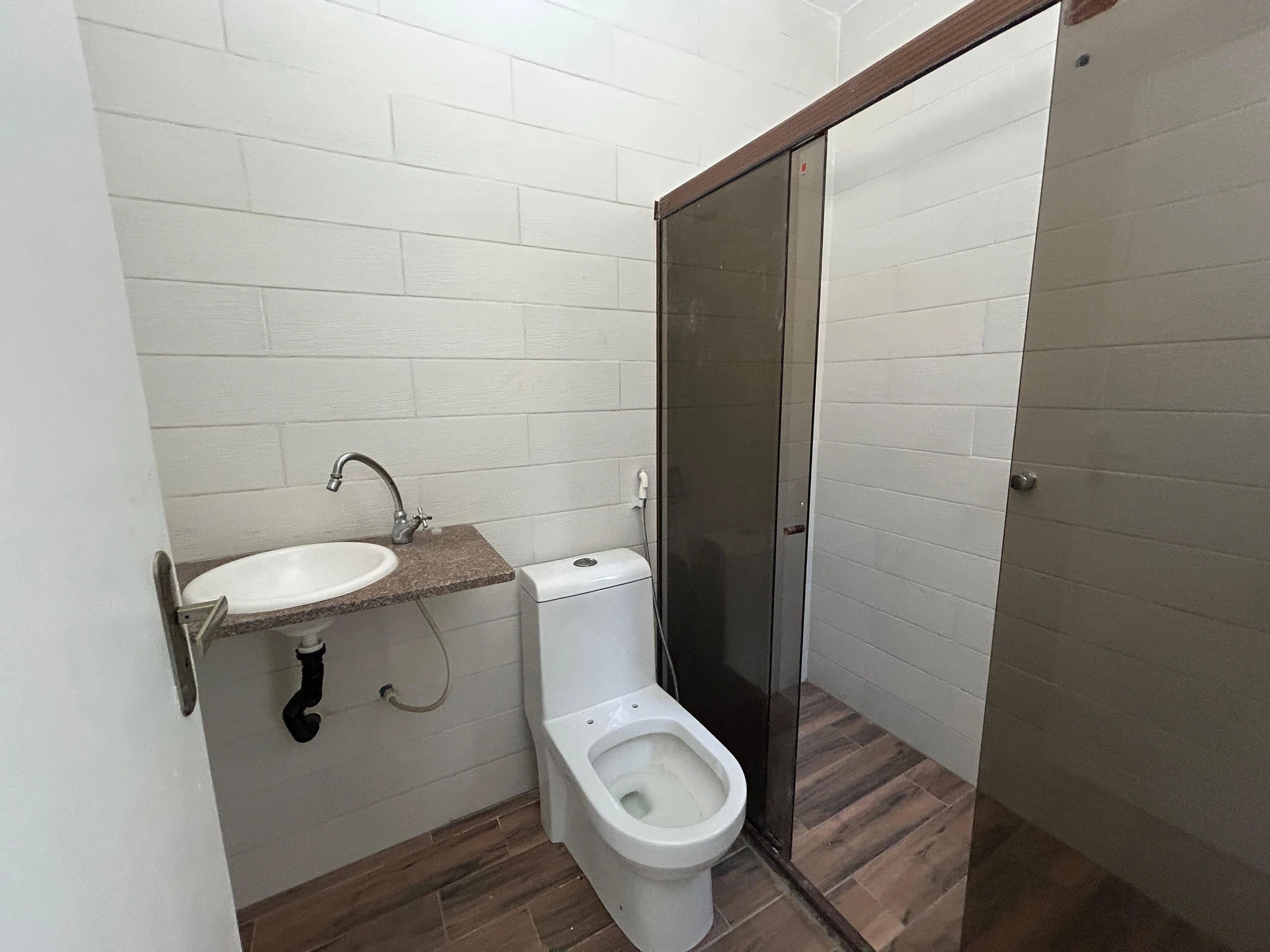 Rental house with 2 bedrooms and 1 bathroom — photo 13