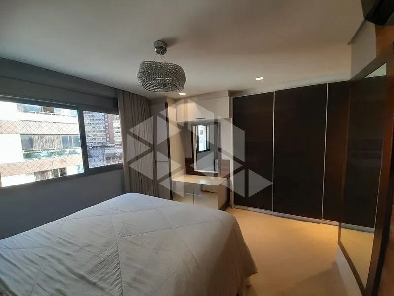 Apartamento amueblado de 144 m² con 3 dormitorios y suite — photo 21