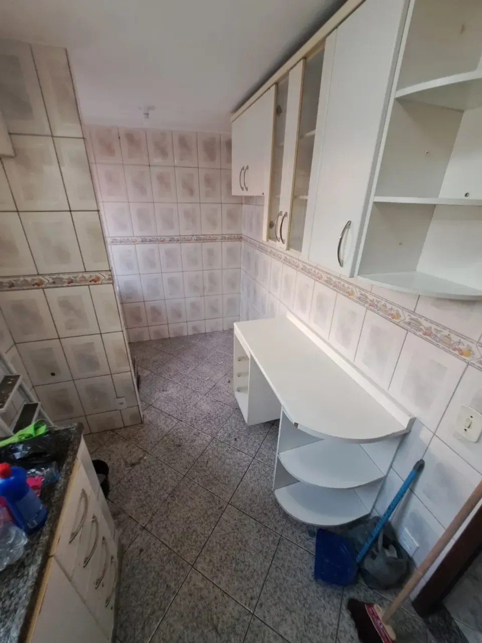 Apartamento sem mobília com 2 quartos e cozinha a gás — photo 10