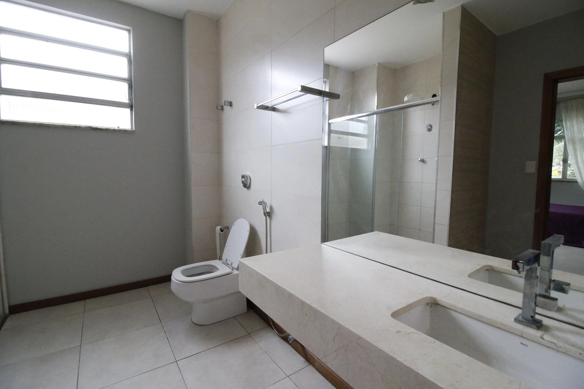 Condo house with 4 bedrooms and 2 en-suites, 3 parking — photo 9