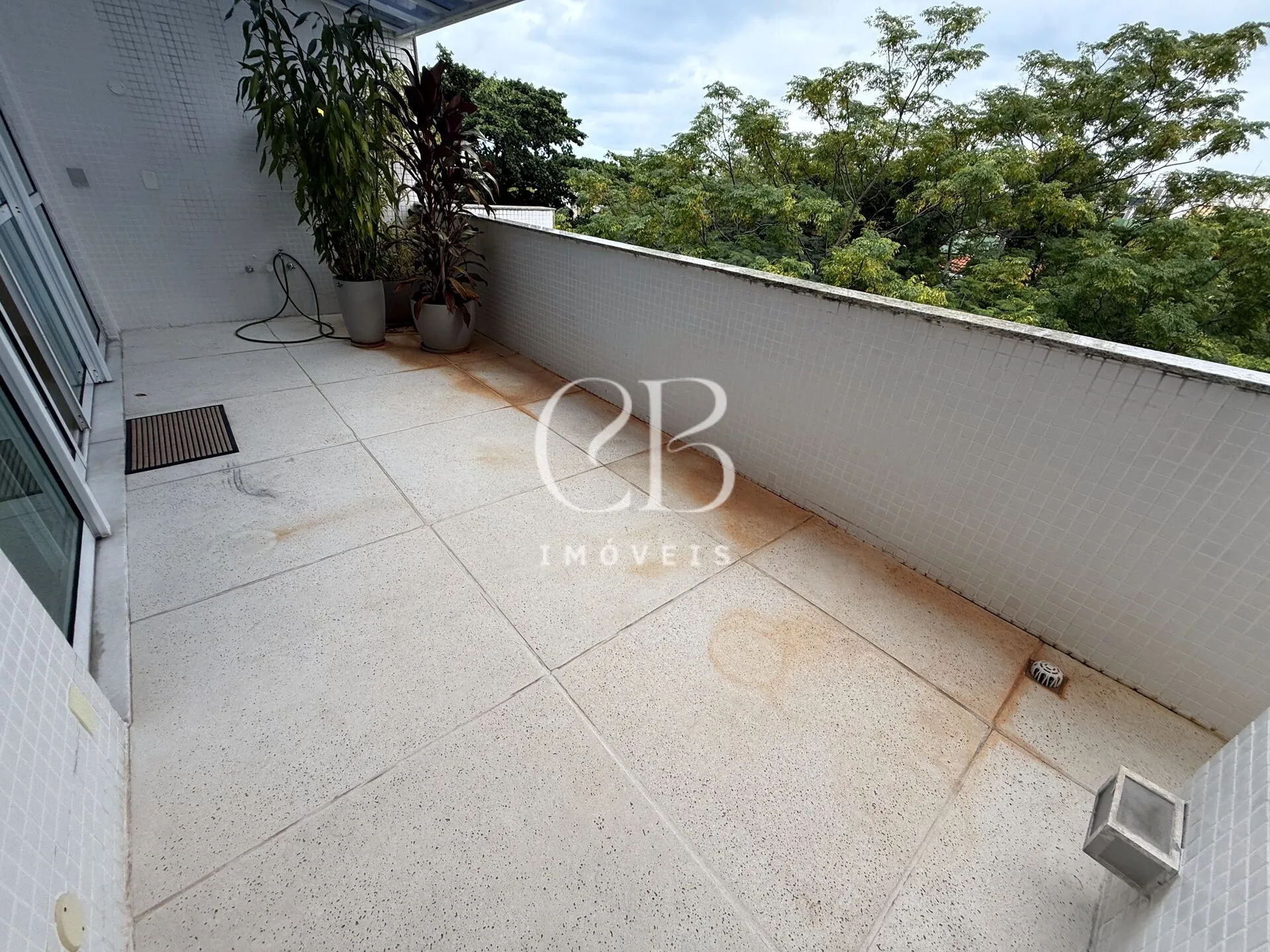 4-bedroom apartment with 5 bathrooms and 3 parking spaces — photo 27