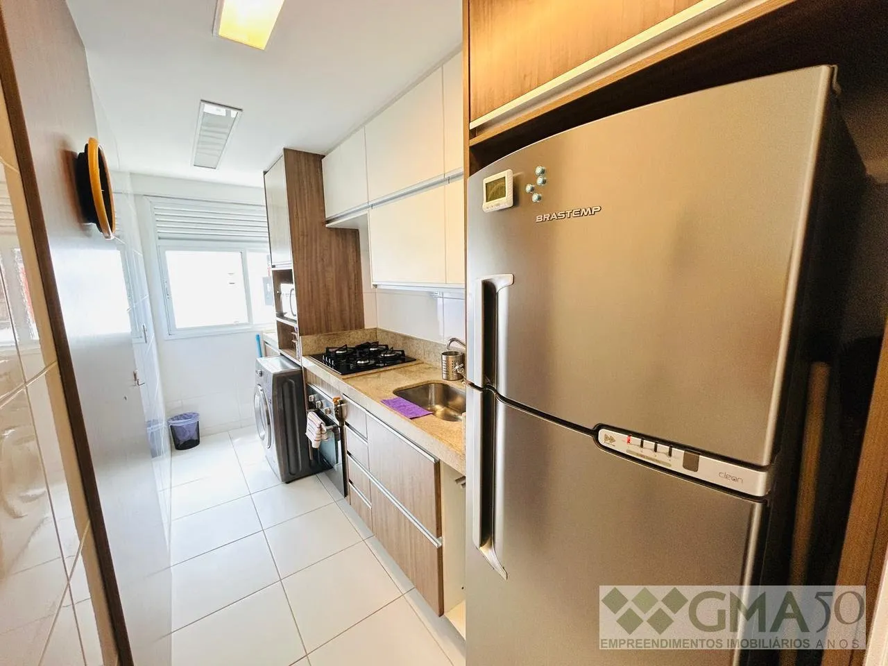 Apartment with open-plan gas kitchen and 2 bedrooms — photo 5