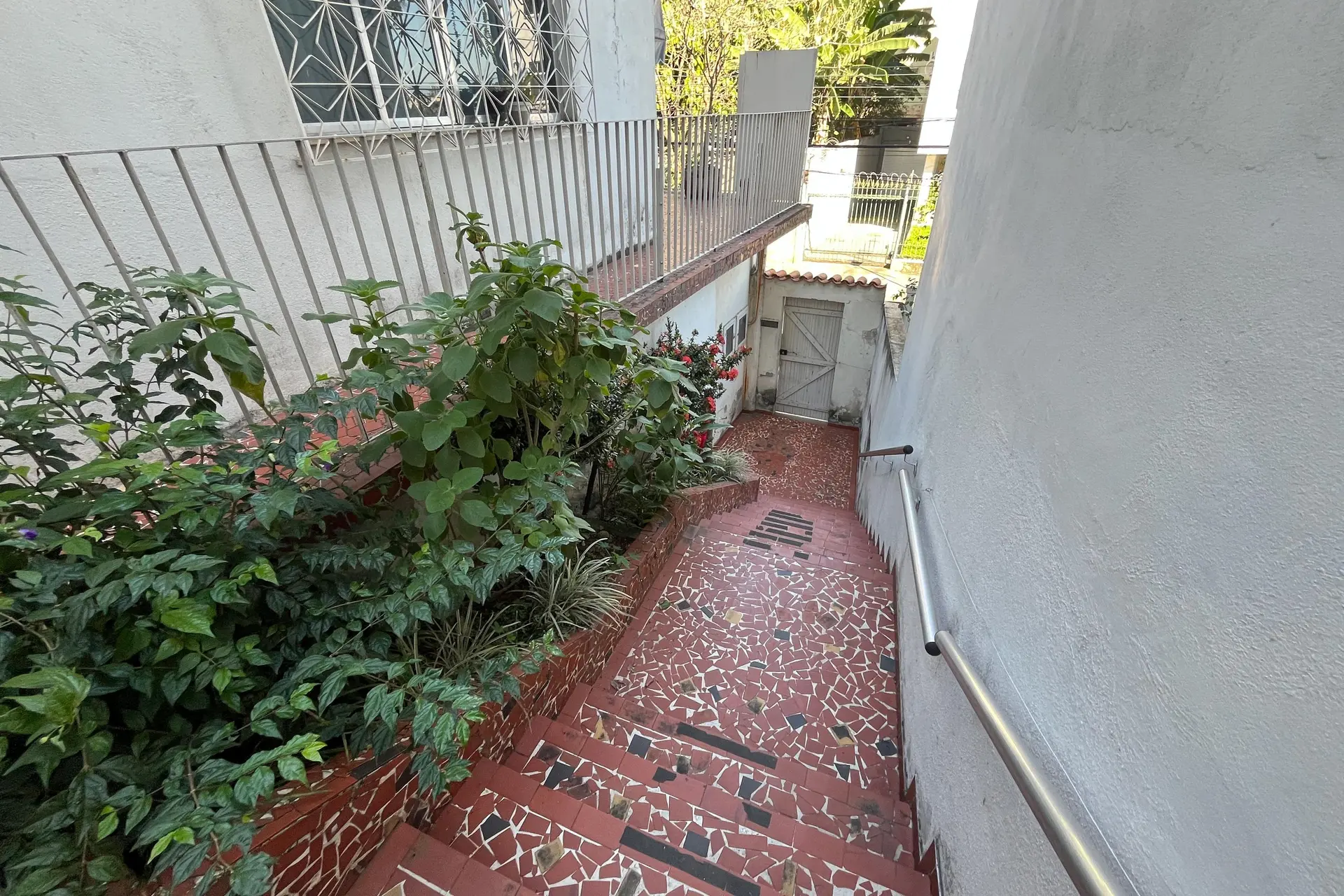 Квартира з 2 спальнями, балконом і приватним садом — photo 18