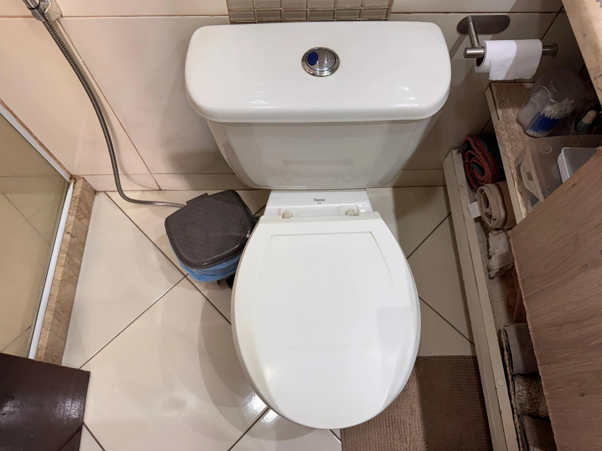 Washing machine in a 2-bedroom apartment, 115 m² — photo 19