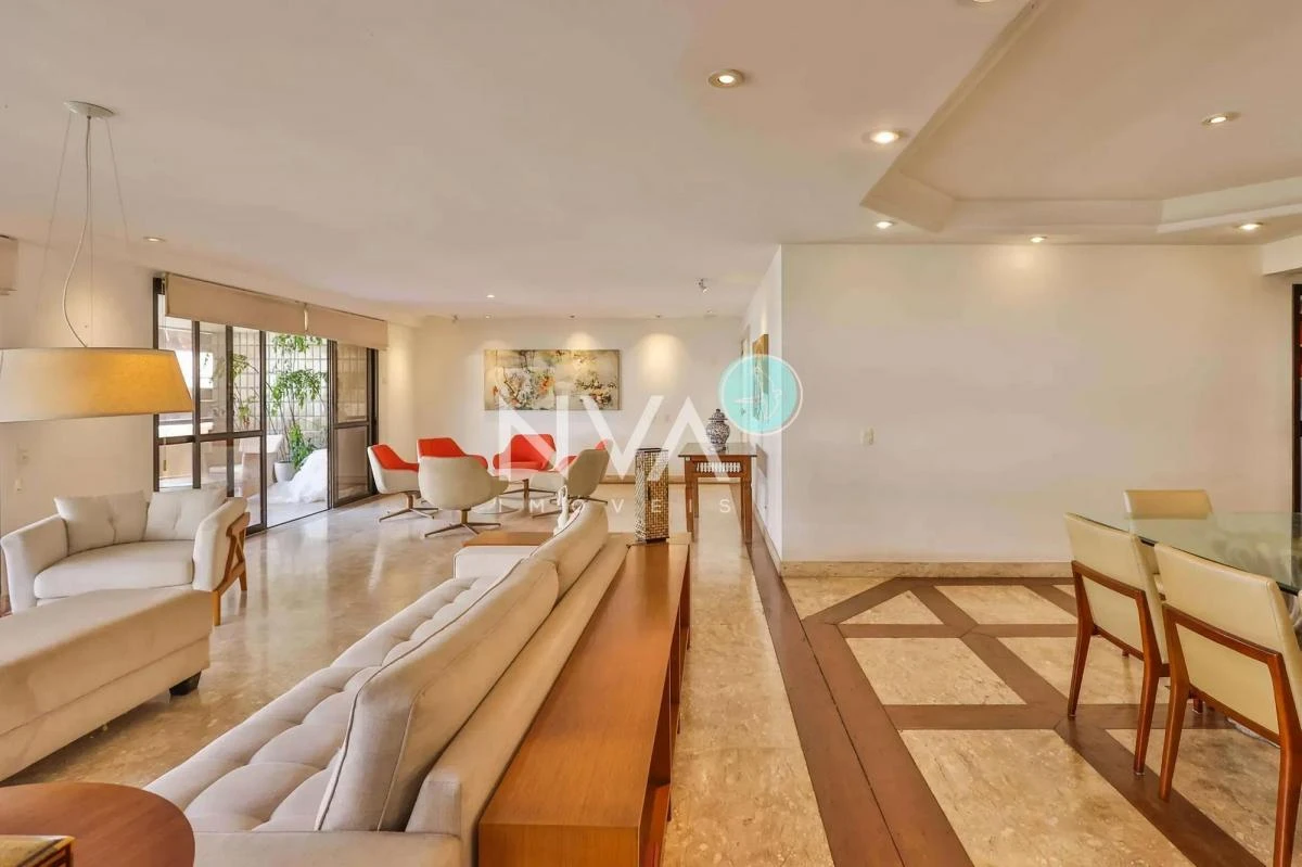 Apartment with balcony, 3 bedrooms and 4 bathrooms — photo 3