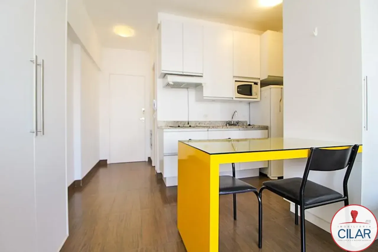 Apartamento mobiliado de 1 quarto com varanda — photo 2