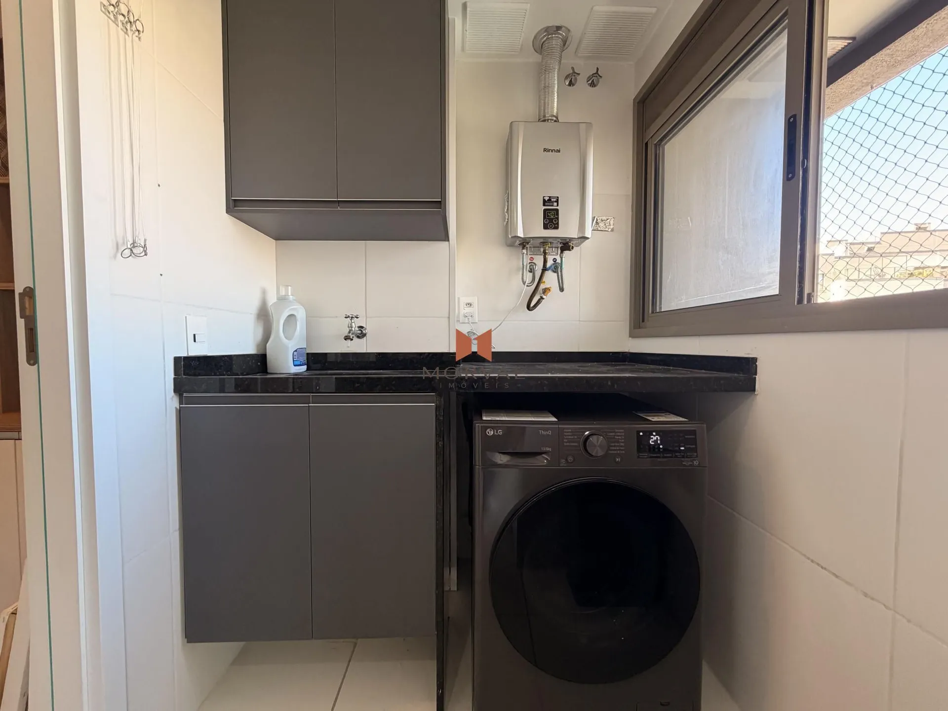 3 quartos e janelas do piso ao teto: apartamento de 125 m² — photo 41