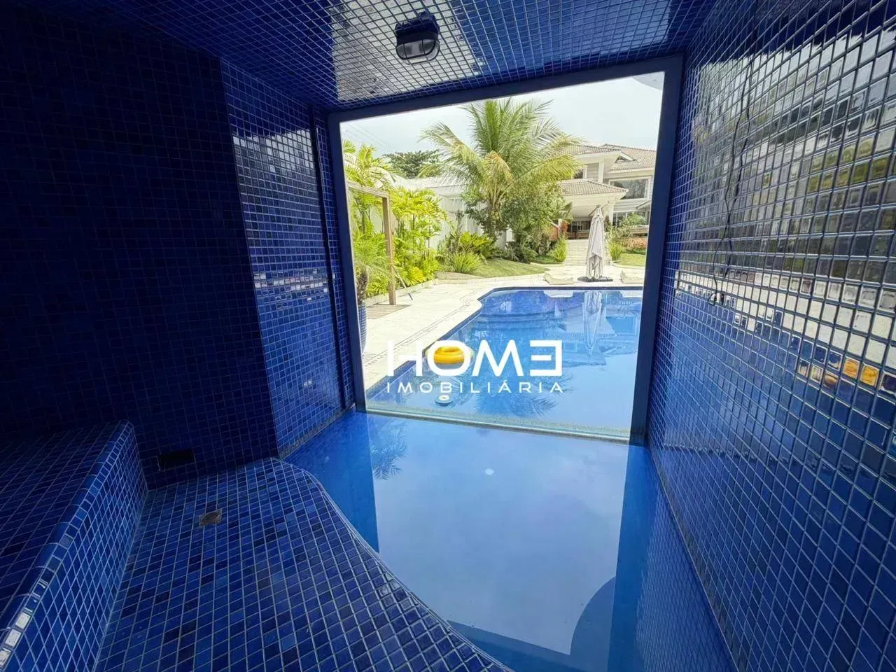 Unfurnished house with 5 bedrooms and 1000 m² — photo 8