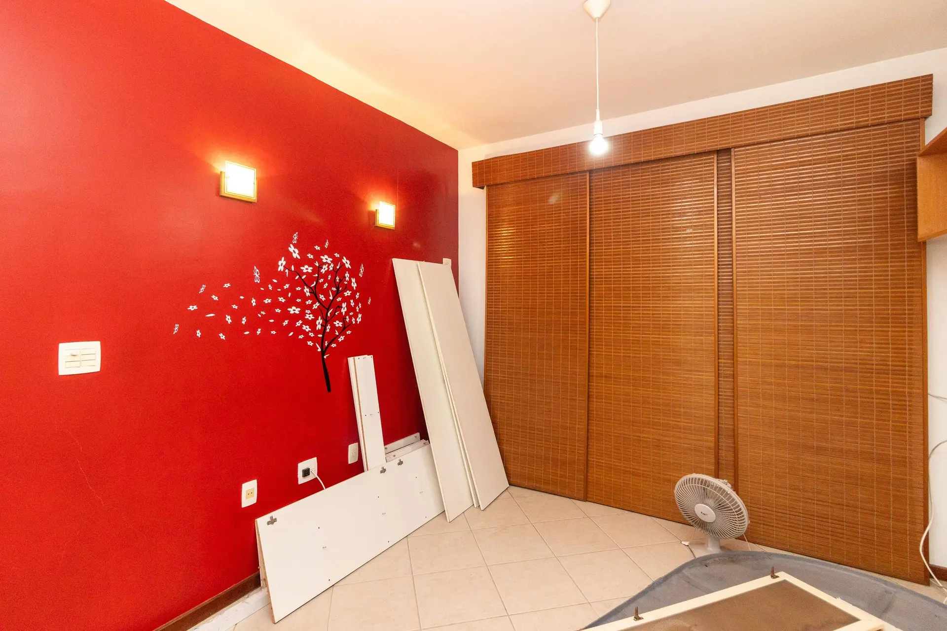 4-bedroom apartment with 2 en-suite bathrooms and garden — photo 78