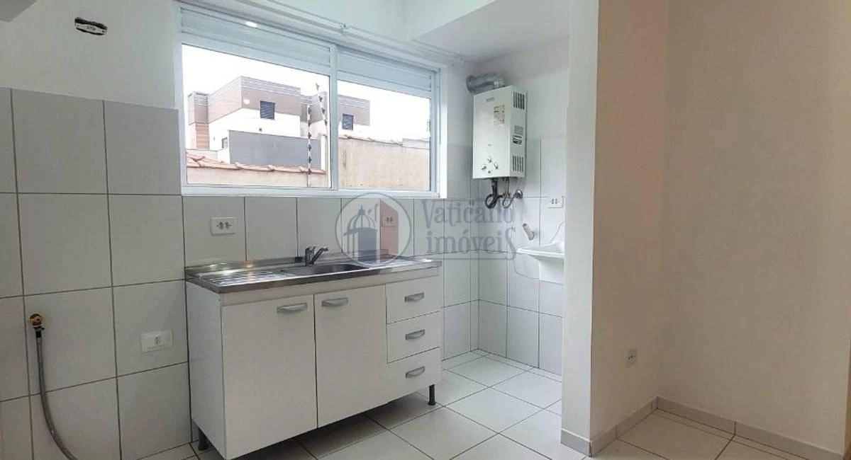 Apartment, 32 m², with wood or laminate floors — photo 5