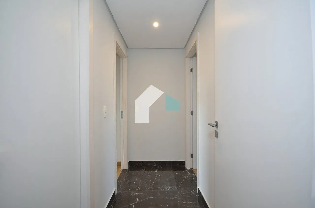 Apartamento sin muebles de 312 m² con 3 suites y 4 plazas — photo 15