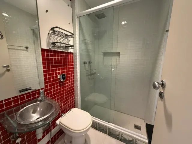 3-bedroom apartment with a washing machine in Rio de Janeiro — photo 18