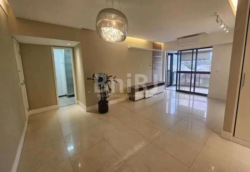 4-bedroom apartment 156 m² with 2 parking spots — photo 5