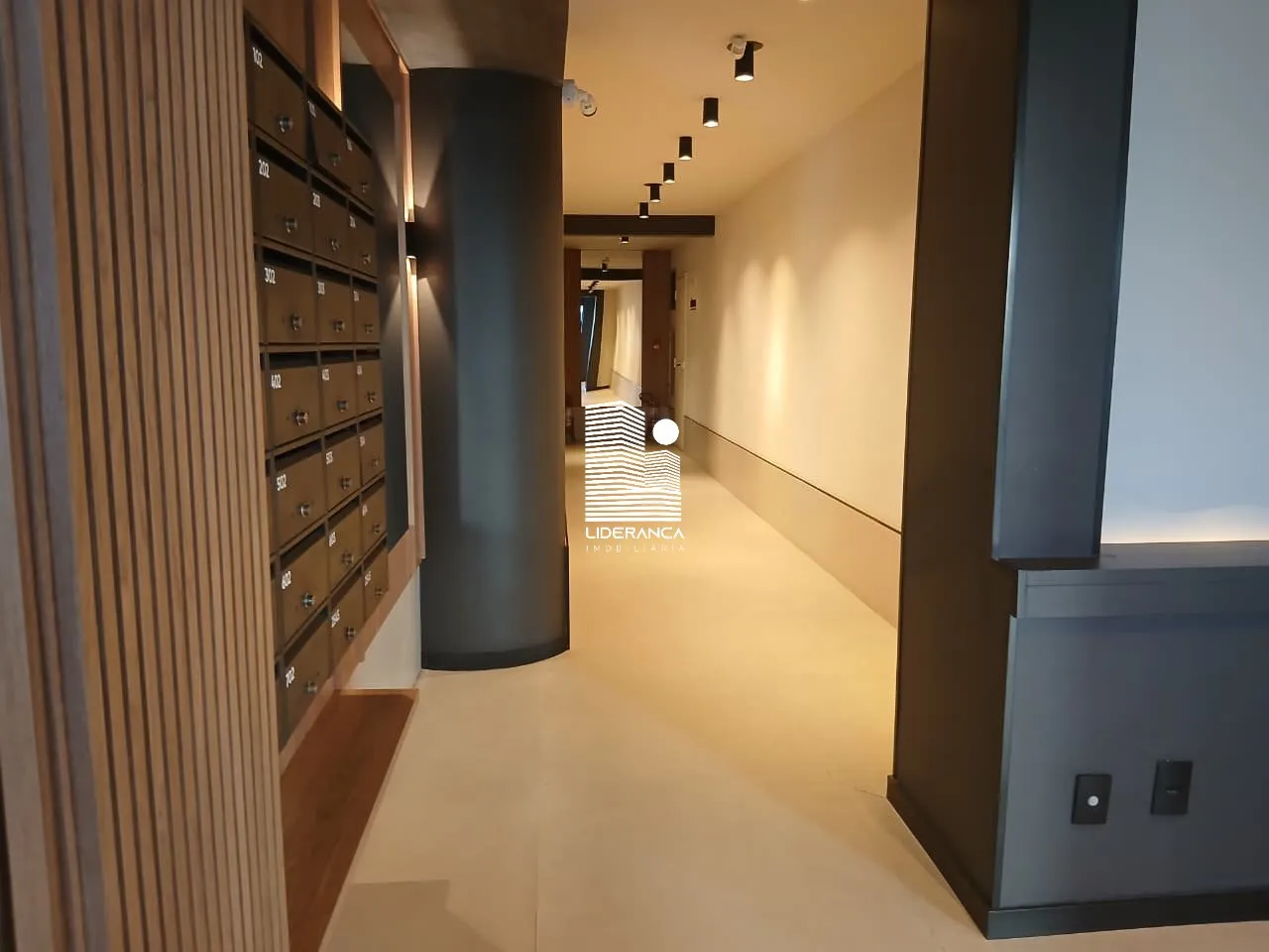 Apartamento mobiliado de 142 m² com 3 quartos e varanda — photo 31